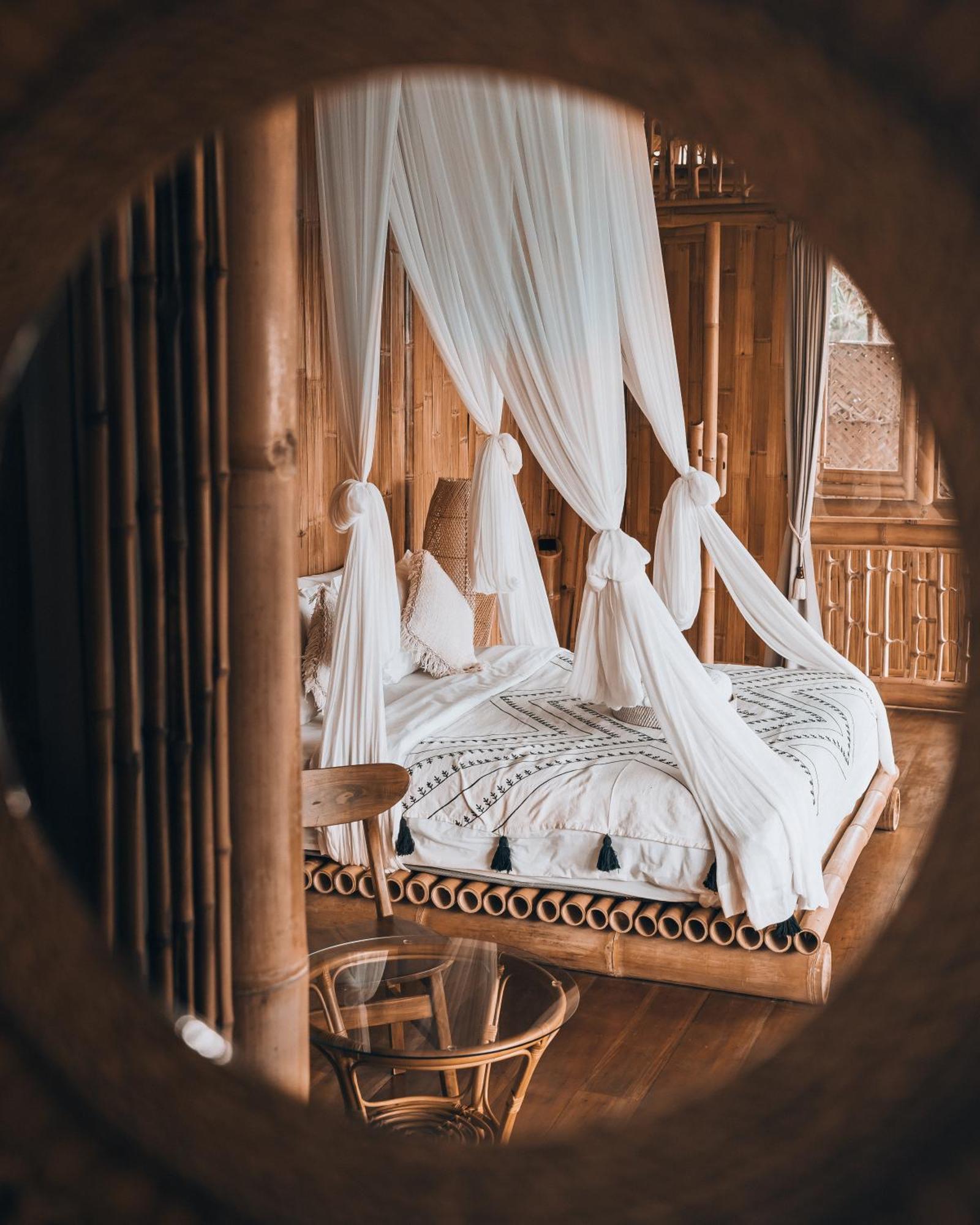 הוילה Selat Makerti Bali~Bamboo House מראה חיצוני תמונה